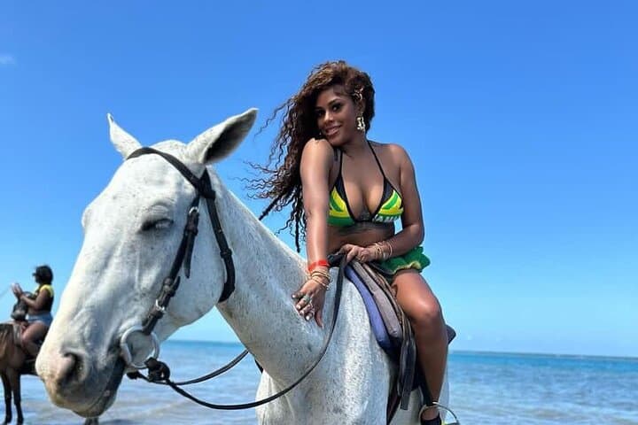 Montego Bay Beach Horseback Ride — 45-Minute Guided Experience photo 2