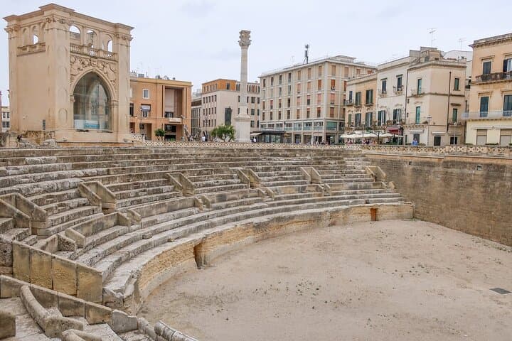 Polignano’s Pathways of Passion — Romantic Walking Tour in Polignano a Mare photo 4