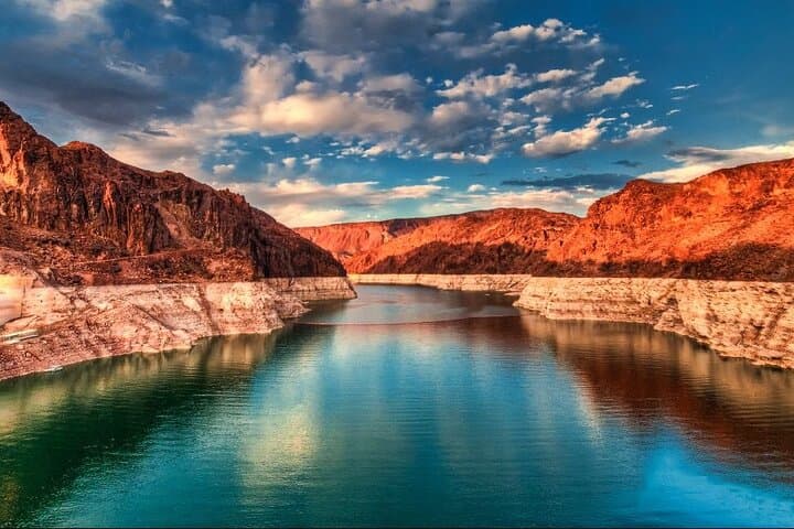 Hoover Dam Power Plant Tour: Inside the Dam, Lake Mead Views & Black Canyon Overlook photo 2