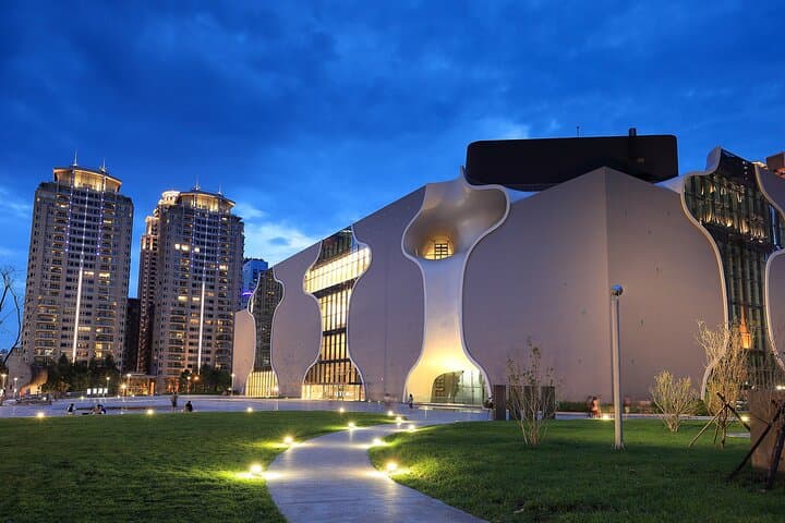 Taichung Day Trip from Taipei: National Theater, Miyahara & Gaomei Wetland