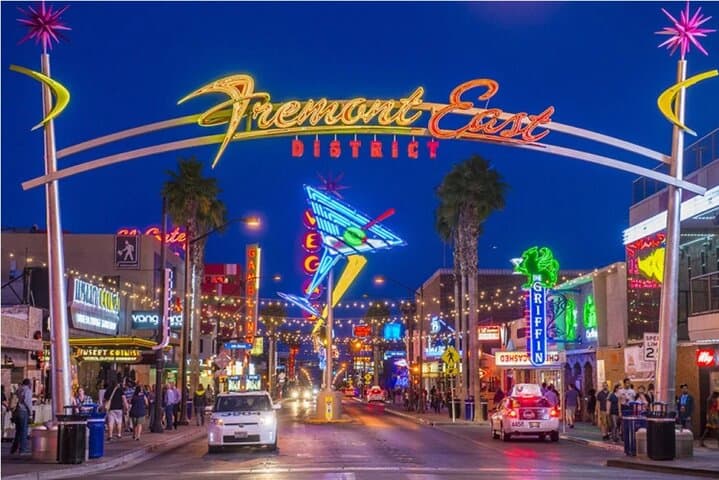 All-In-One Las Vegas Night City Tour with Hotel Pick-Up