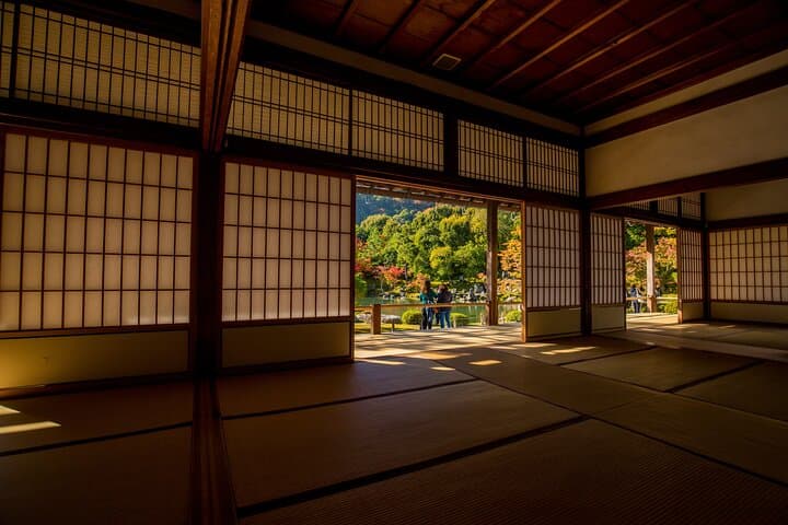 Arashiyama Fall Foliage Walking Tour: Private Autumn Walk Through Bamboo, Temples & Gardens photo 6