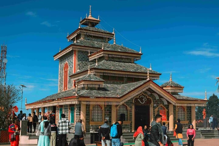 Surkanda Devi Temple Trek & Tehri Lake Day Trip from Rishikesh