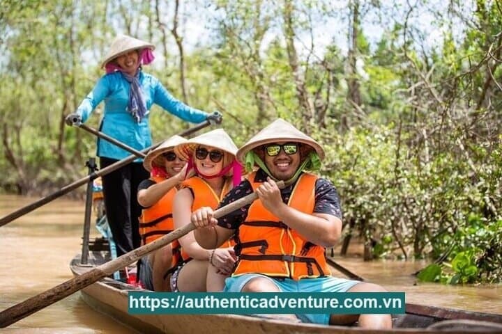 7-Day Vietnam Itinerary: Hanoi to Ho Chi Minh Highlights with Ha Long & Mekong photo 3