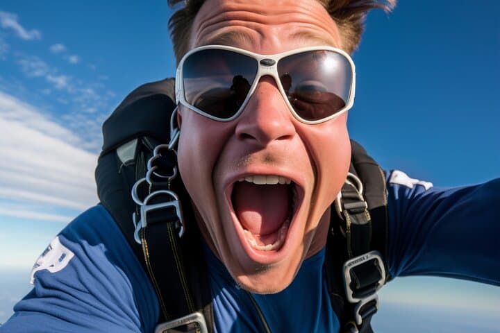 Tandem Skydiving Over Pattaya: A Complete Guide to Thai Sky Adventure photo 6