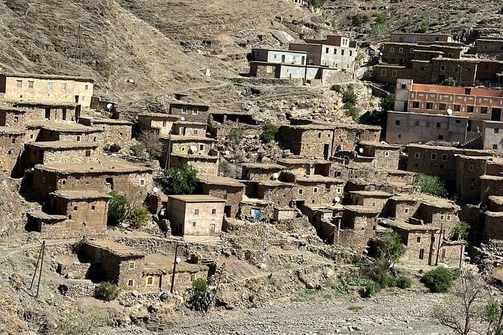 6-Day-Authentic-Morocco-Tour-Marrakech-to-Merzouga-Fez-Chefchaouen