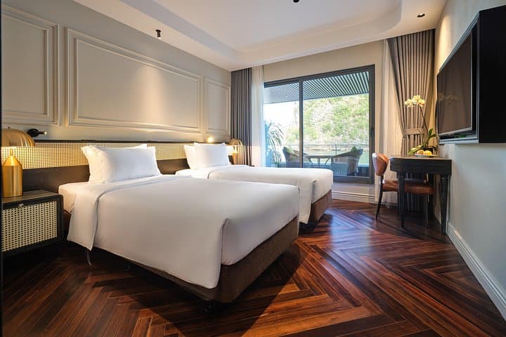 Elite of the Seas: Luxury Two-Day Cruise Through Halong & Lan Ha Bay photo 3