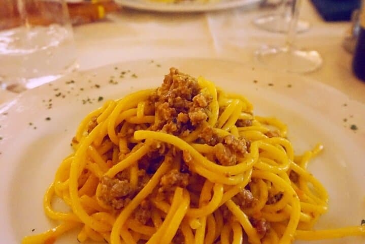 Verona Street Food Walking Tour — Local Guide, Tastings & Historic Sights photo 2