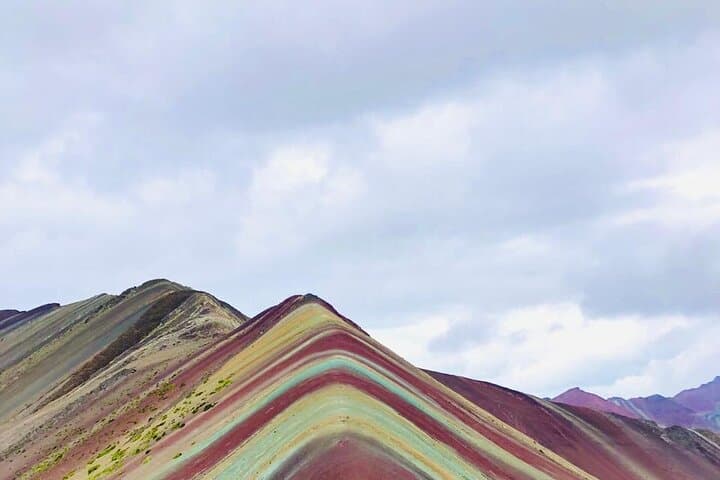 Rainbow Mountain Hike: Vinicunca Day Trek from Cusco