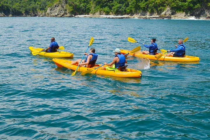 Quepos Ocean Kayaking and Snorkeling: Paddle to Volcanic Reefs and Ancient Turtle Traps photo 1