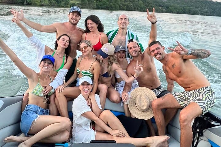 Lake Austin Wakesurfing: BYOB Captained Boat at Pennybacker Bridge photo 4