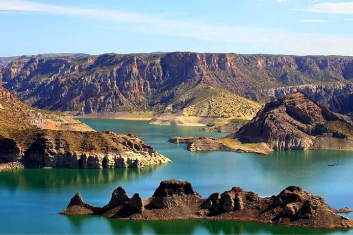 Atuel Canyon Full-Day Adventure from Mendoza — Valle Grande & Nihuil Dam photo 4