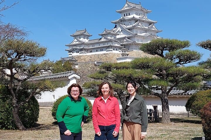 Private Himeji Castle & Sake Breweries Tour — World Heritage Walk and Tasting photo 3