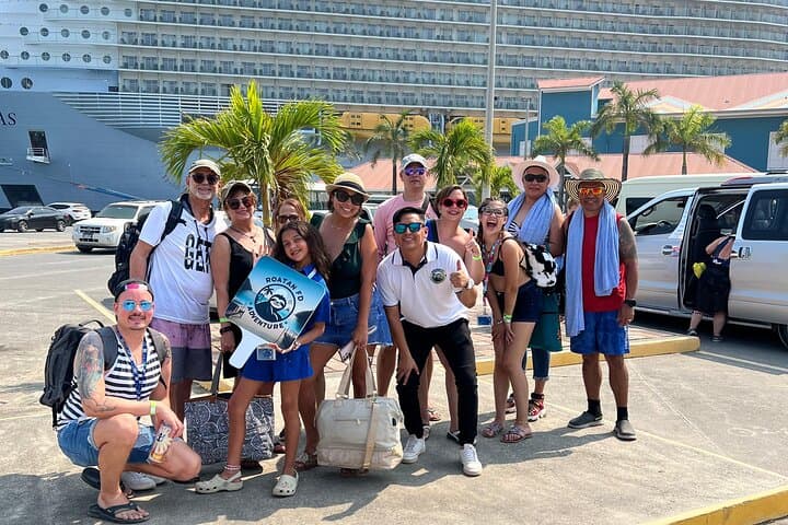Roatán Eco Tour: Monkeys, Sloths, Rum Tastings and a Caribbean Beach Half-Day photo 2