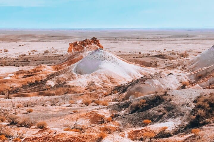 Exploring the Painted Desert: Full-Day Outback Tour from Coober Pedy photo 5