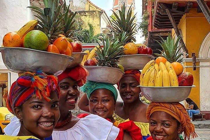 Ultimate Cartagena City Tour with Anthony Bourdain-Style Lunch photo 3