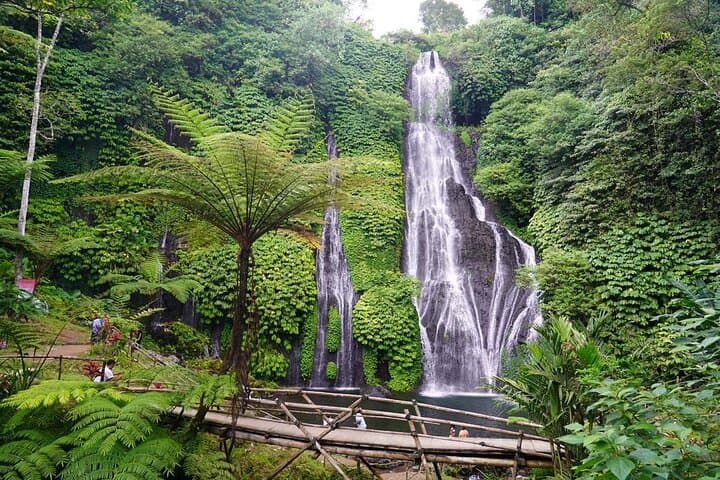 North Bali Day Tour — Banyumala Waterfall, Wanagiri Hidden Hills & Ulun Danu Beratan photo 2