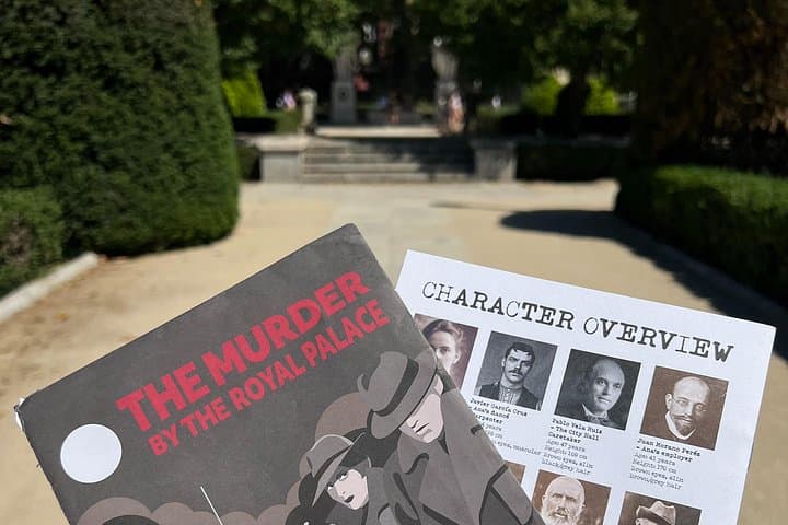 Self-Guided Mystery Walk at Madrid Royal Palace — Solve a True-Crime Urban Trail photo 6