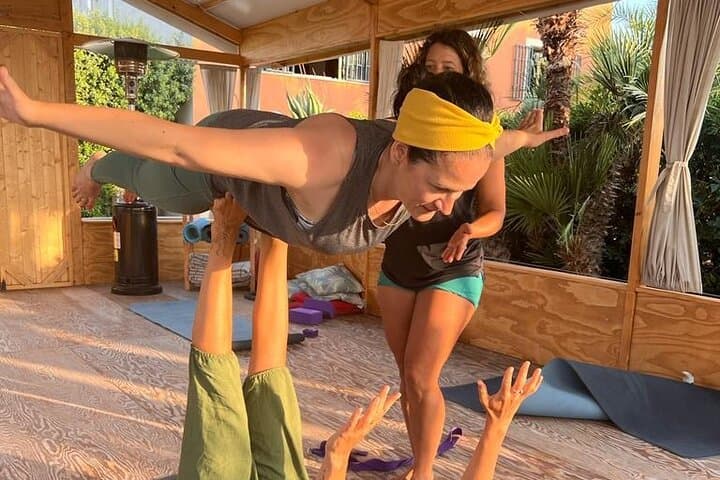 Seaside Yoga in Pantelleria: Vinyasa, Hatha, Yin & Mantras Over Olive Groves photo 5