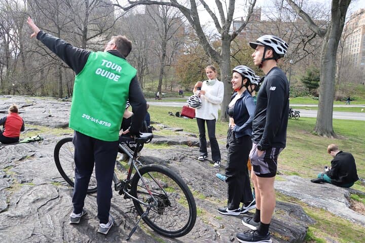 Central Park Private Bike Tour: 2-Hour Guided Ride From Columbus Circle
