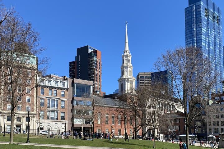 Explore Boston’s Freedom Trail: A French-Language Walking Tour Through Revolutionary History photo 4
