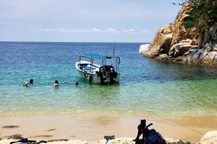 Yelapa Snorkel, Kayak & Waterfall Day Trip from Puerto Vallarta photo 5