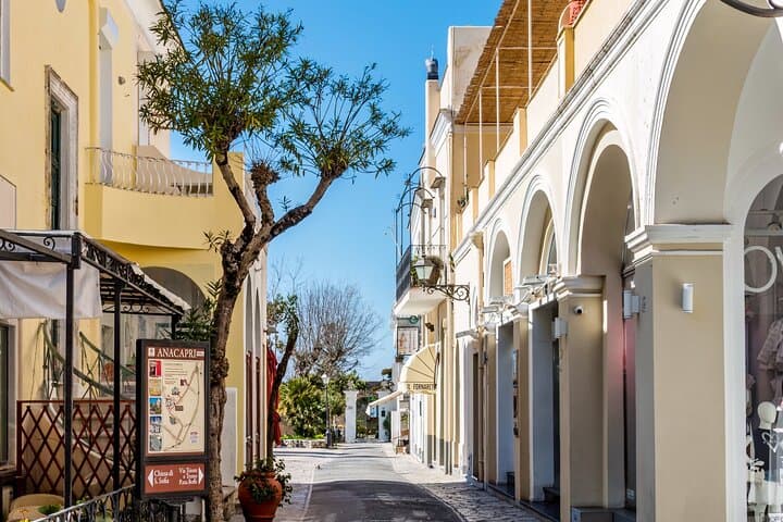 Anacapri's Essence: Capri Walking Tour from Giardini di Augusto to the Piazzetta photo 3