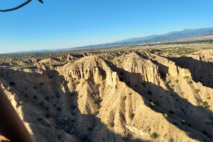 Sunrise Hot Air Balloon Rides Over Santa Fe’s Red Ravines photo 3