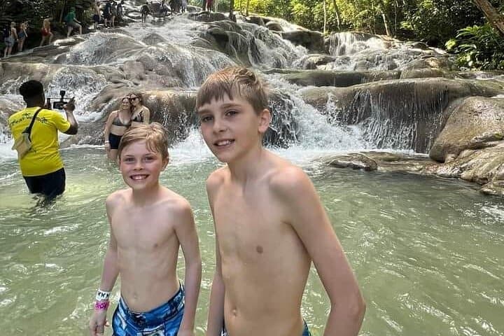 Climb Dunn's River Falls and Zipline in Ocho Rios: Full-Day Waterfall Adventure photo 2