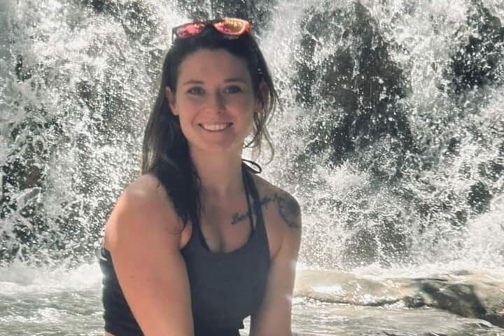 Climb Dunn's River Falls and Zipline in Ocho Rios: Full-Day Waterfall Adventure photo 3