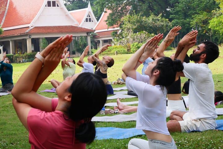 Shared 90-Minute Urban Yoga Retreat in Bangkok — Breath, Asana & Yoga Nidra Under a Tree
