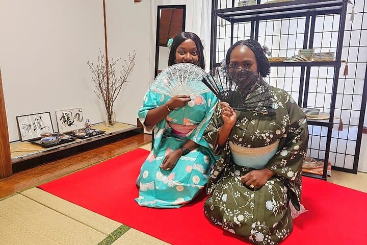 Asakusa Kimono Rental — Next-Day Return in Tokyo's Historic District photo 2
