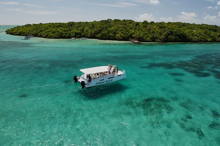 Private Catamaran Cruise to Mauritius’ 5 Southeast Islands from Pointe d'Esny photo 2