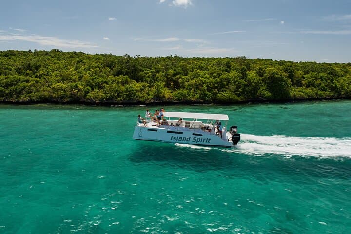 Private Catamaran Cruise to Mauritius’ 5 Southeast Islands from Pointe d'Esny photo 4