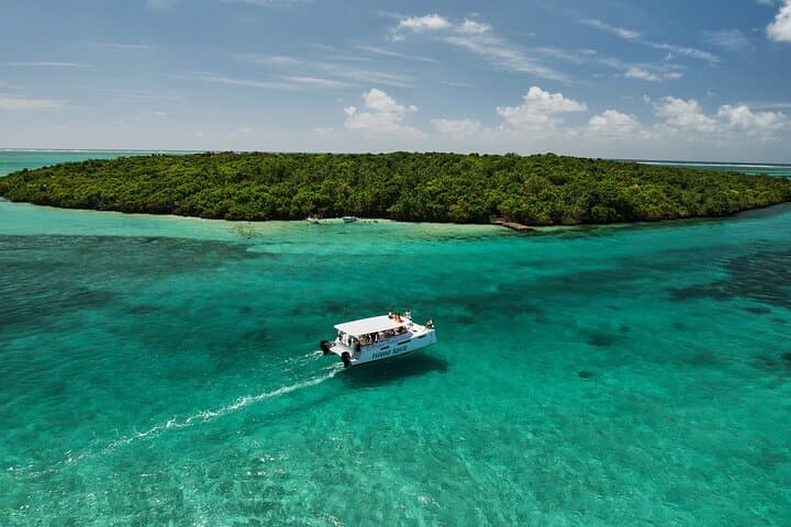 Private Catamaran Cruise to Mauritius’ 5 Southeast Islands from Pointe d'Esny photo 6