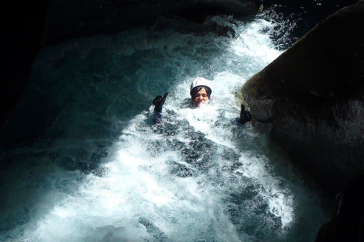 Lower Bitet Canyon Canyoning — Ossau Valley Adventure in Laruns photo 6