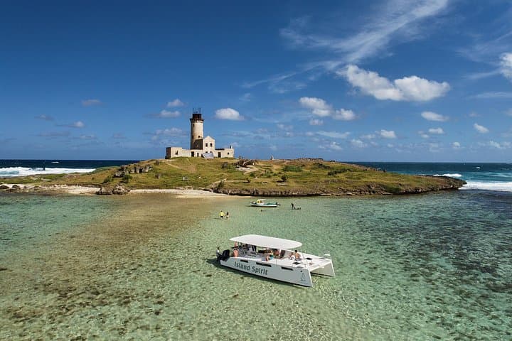 Southeast Mauritius 5-Island Catamaran Cruise — Ile aux Cerfs & Lagoon Snorkeling photo 1