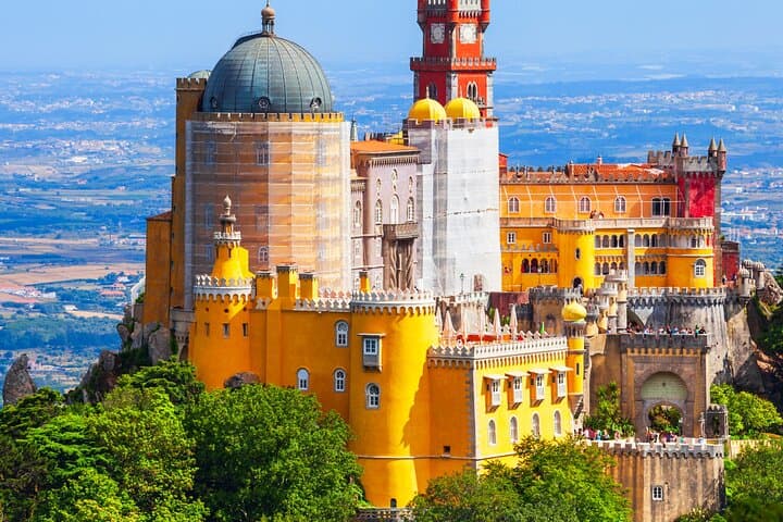 Private Sintra and Cascais Tour — Pena Palace, Boca do Inferno & Cascais Lunch photo 5