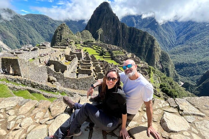 Private Guided Tour of Machu Picchu: Expert Local Guide from Aguas Calientes photo 1