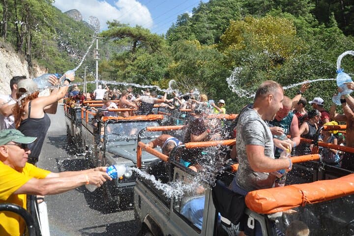 Alanya Jeep Safari: Taurus Mountains Off-Road, Dim River Lunch & Dim Cave photo 6
