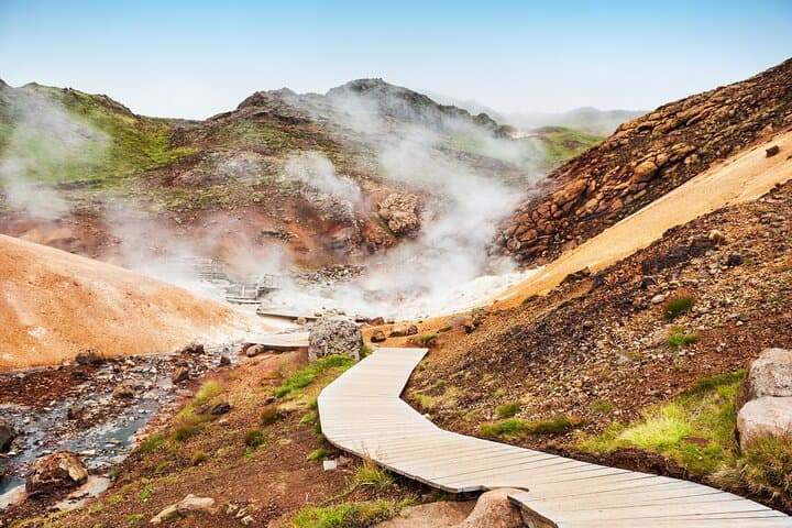 Private 5-Hour Keflavik Transfer and Reykjavik Highlights Tour photo 5