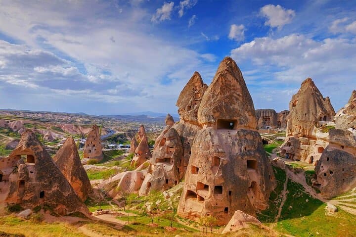 Cappadocia Red Tour: Full-Day Small-Group Adventure from Göreme to Uçhisar, Paşabağ and Zelve photo 4
