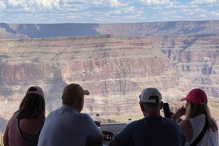 4-Day Grand Canyon & Lower Antelope Canyon Tour from Los Angeles — Horseshoe Bend, Lake Powell & Las Vegas photo 6