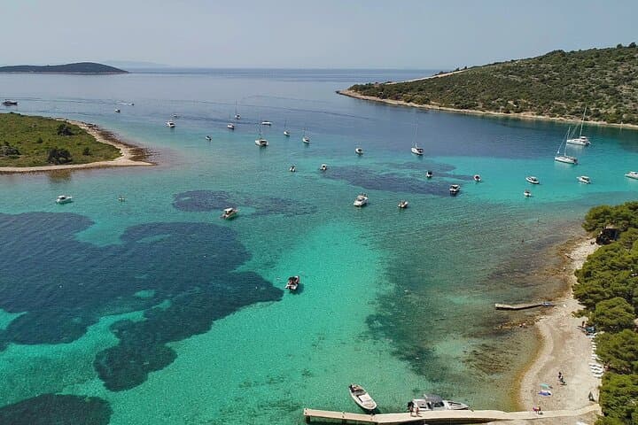 Blue Lagoon and 3 Islands Speedboat Tour from Trogir — Half‑Day Snorkel & Swim photo 2