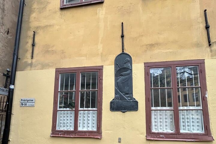 Gamla Stan Audio Walking Tour: History & Secrets of Stockholm's Old Town photo 4
