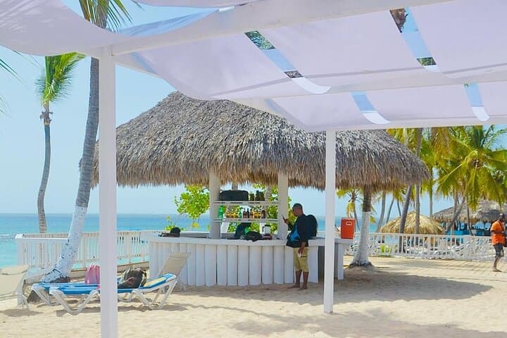 Catalina Island Snorkeling: Full-Day Trip from Punta Cana photo 5