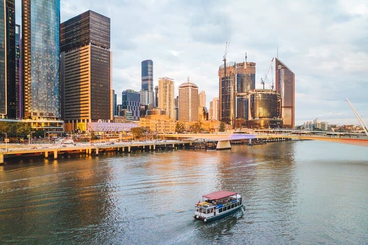 Brisbane River Cruise: Story Bridge, Kangaroo Point Cliffs & South Bank in 90 Minutes
