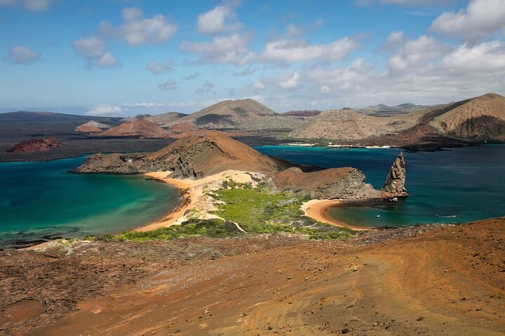 Bartolome Island Catamaran Day Trip: Pinnacle Rock, Penguins & Snorkeling