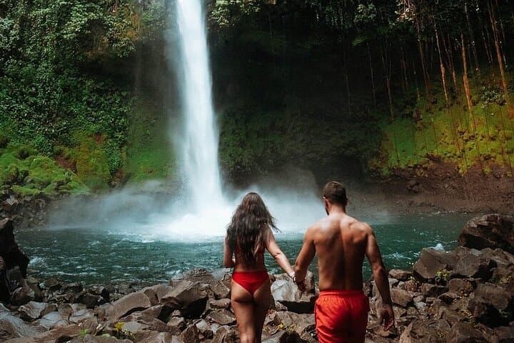 Private Arenal Highlights: Hanging Bridges, La Fortuna Waterfall & Volcano Viewpoint photo 2