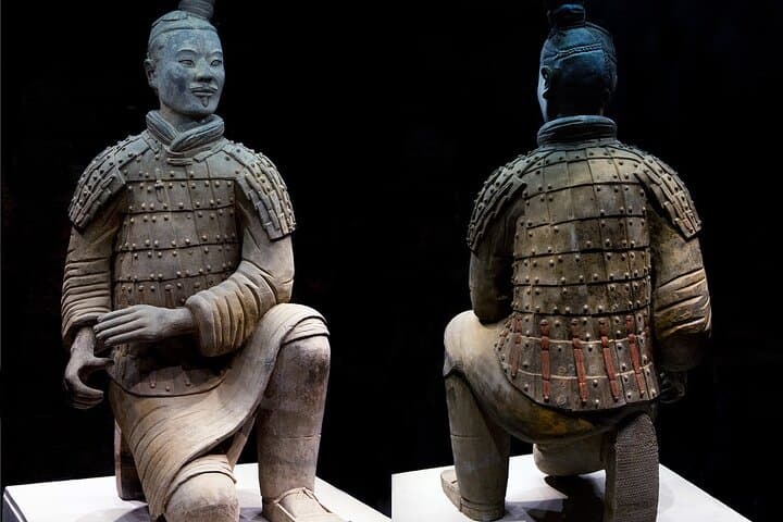 Xi'an Terracotta Warriors & Ancient City: 2-Day Highlights Tour